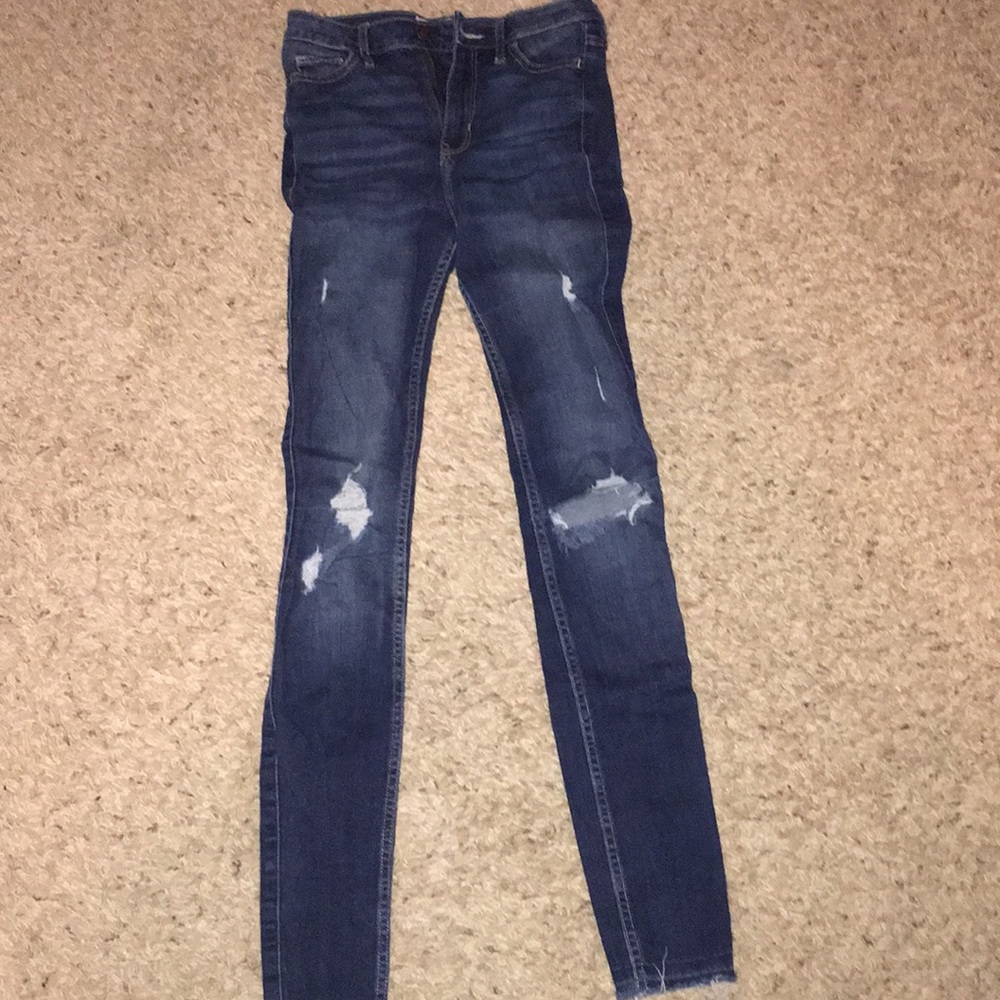 Hollister high rise ripped jeans OL